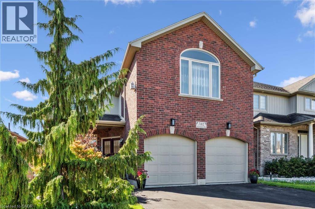 702 Springwater Place, Waterloo, Ontario  N2V 2S5 - Photo 3 - 40772751