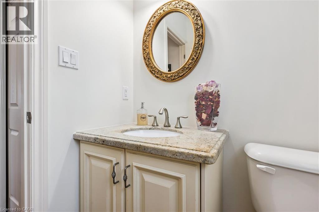 702 Springwater Place, Waterloo, Ontario  N2V 2S5 - Photo 18 - 40772751