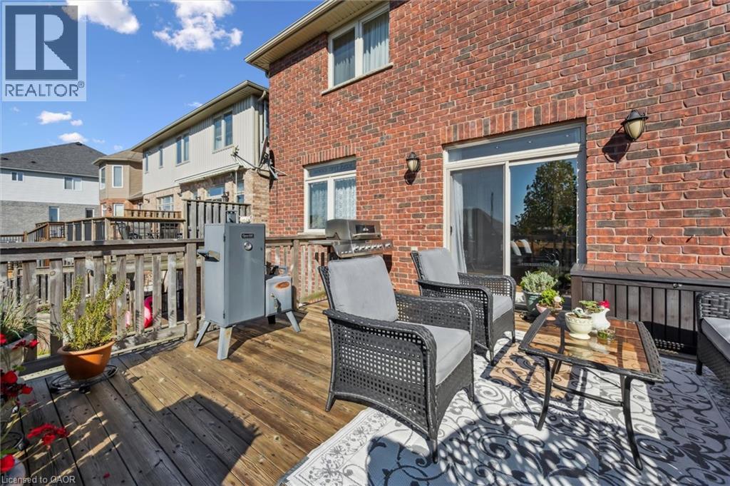 702 Springwater Place, Waterloo, Ontario  N2V 2S5 - Photo 38 - 40772751