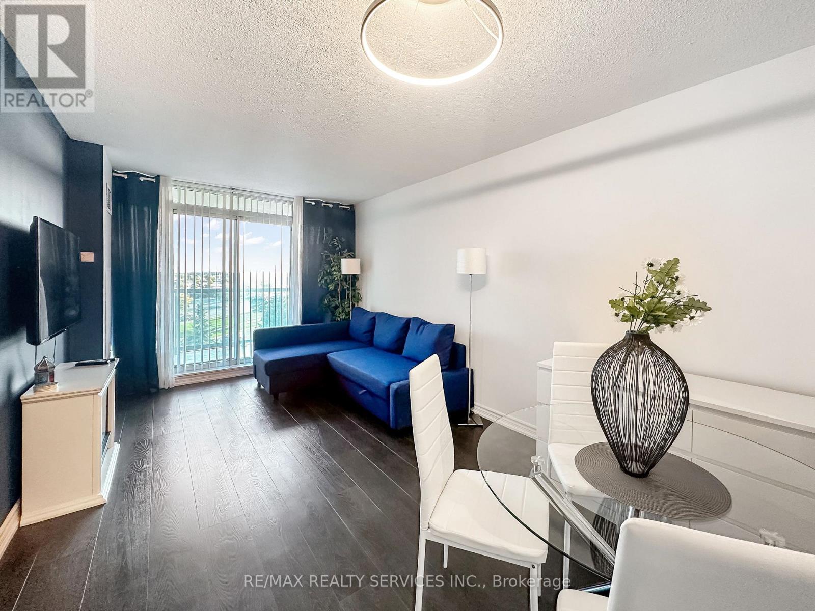 505 - 2545 Erin Centre Boulevard, Mississauga, Ontario  L5M 6Z9 - Photo 5 - W12409756