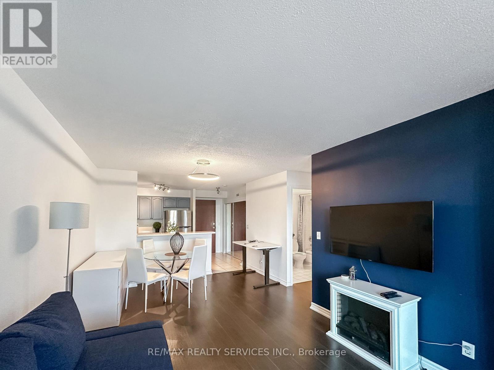 505 - 2545 Erin Centre Boulevard, Mississauga, Ontario  L5M 6Z9 - Photo 6 - W12409756