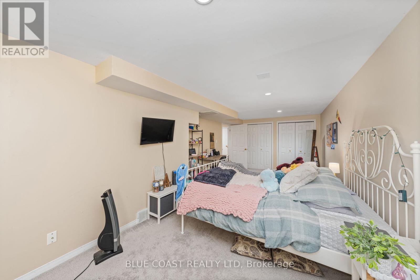 637 O'dell Street, Sarnia, Ontario  N7V 4H7 - Photo 45 - X12434197