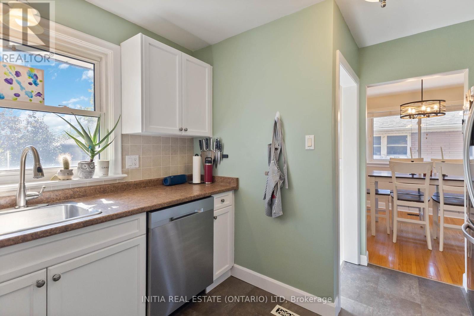 1803 Whitehall Drive, London East, Ontario  N5W 1Z2 - Photo 22 - X12434230