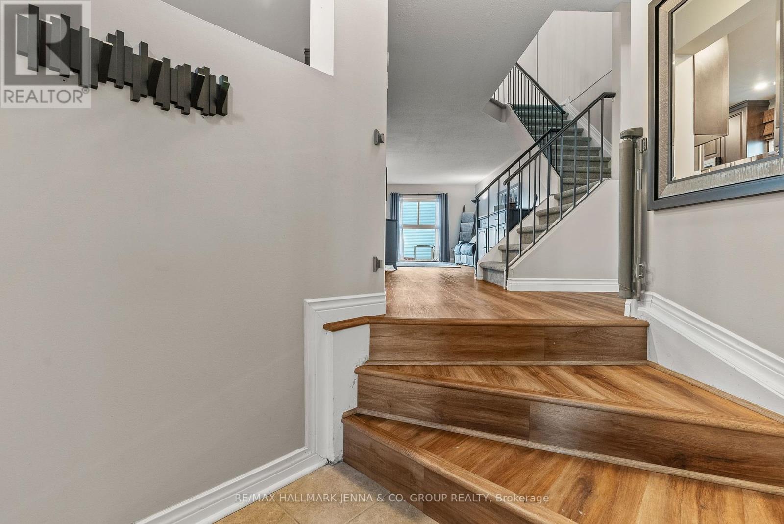 8 Alfa Street, Ottawa, Ontario  K2J 3S5 - Photo 4 - X12434199