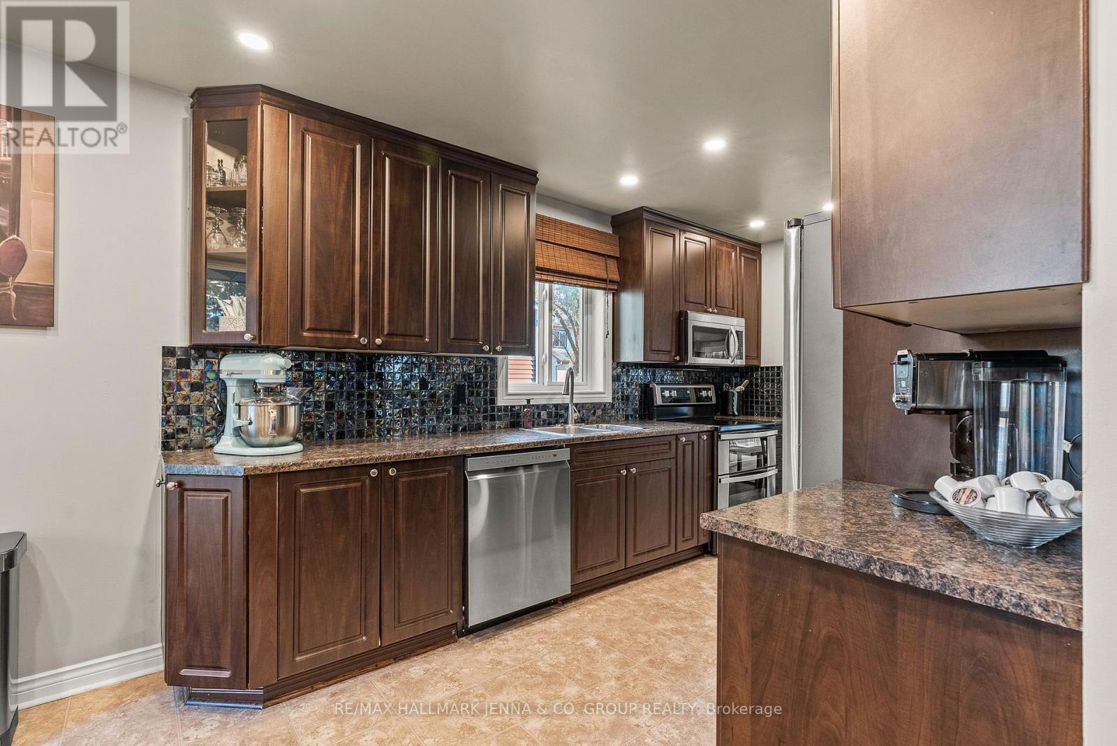 8 Alfa Street, Ottawa, Ontario  K2J 3S5 - Photo 6 - X12434199