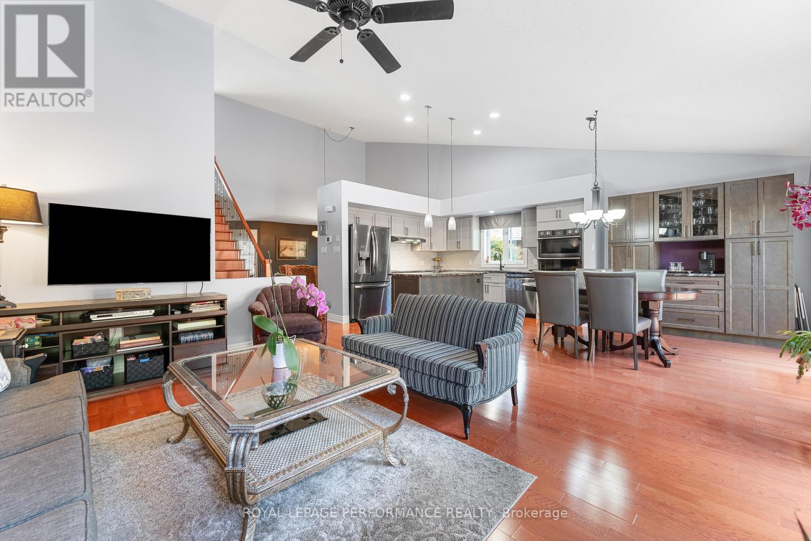 48 Settler's Ridge Way, Ottawa, Ontario  K2J 4V2 - Photo 12 - X12434213