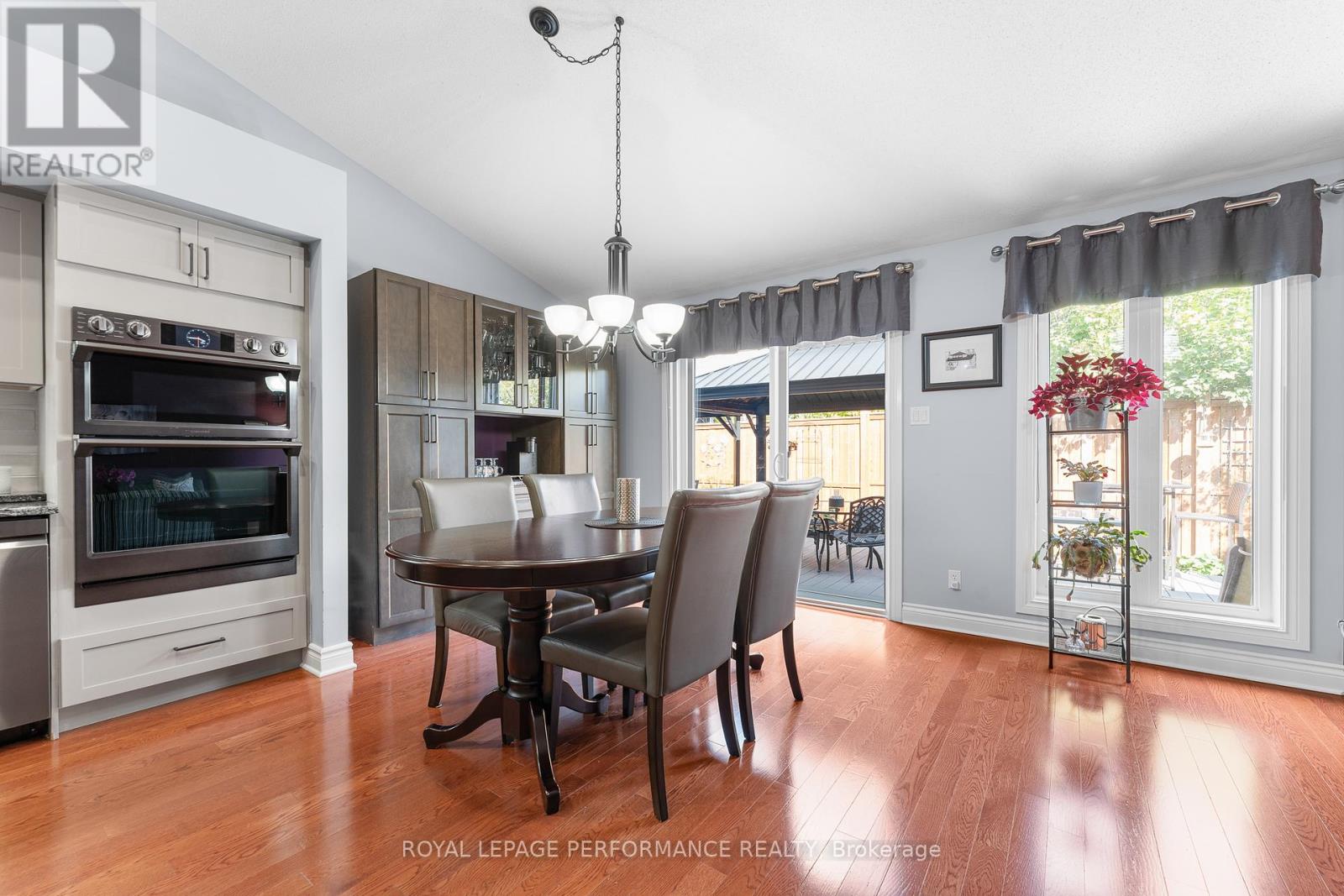 48 Settler's Ridge Way, Ottawa, Ontario  K2J 4V2 - Photo 14 - X12434213