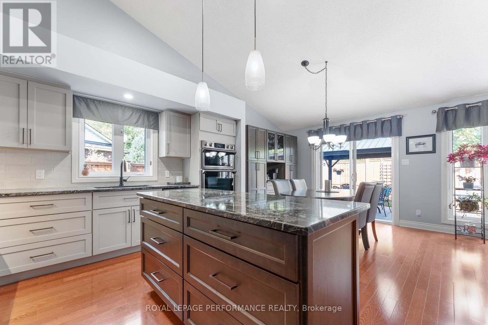 48 Settler's Ridge Way, Ottawa, Ontario  K2J 4V2 - Photo 15 - X12434213