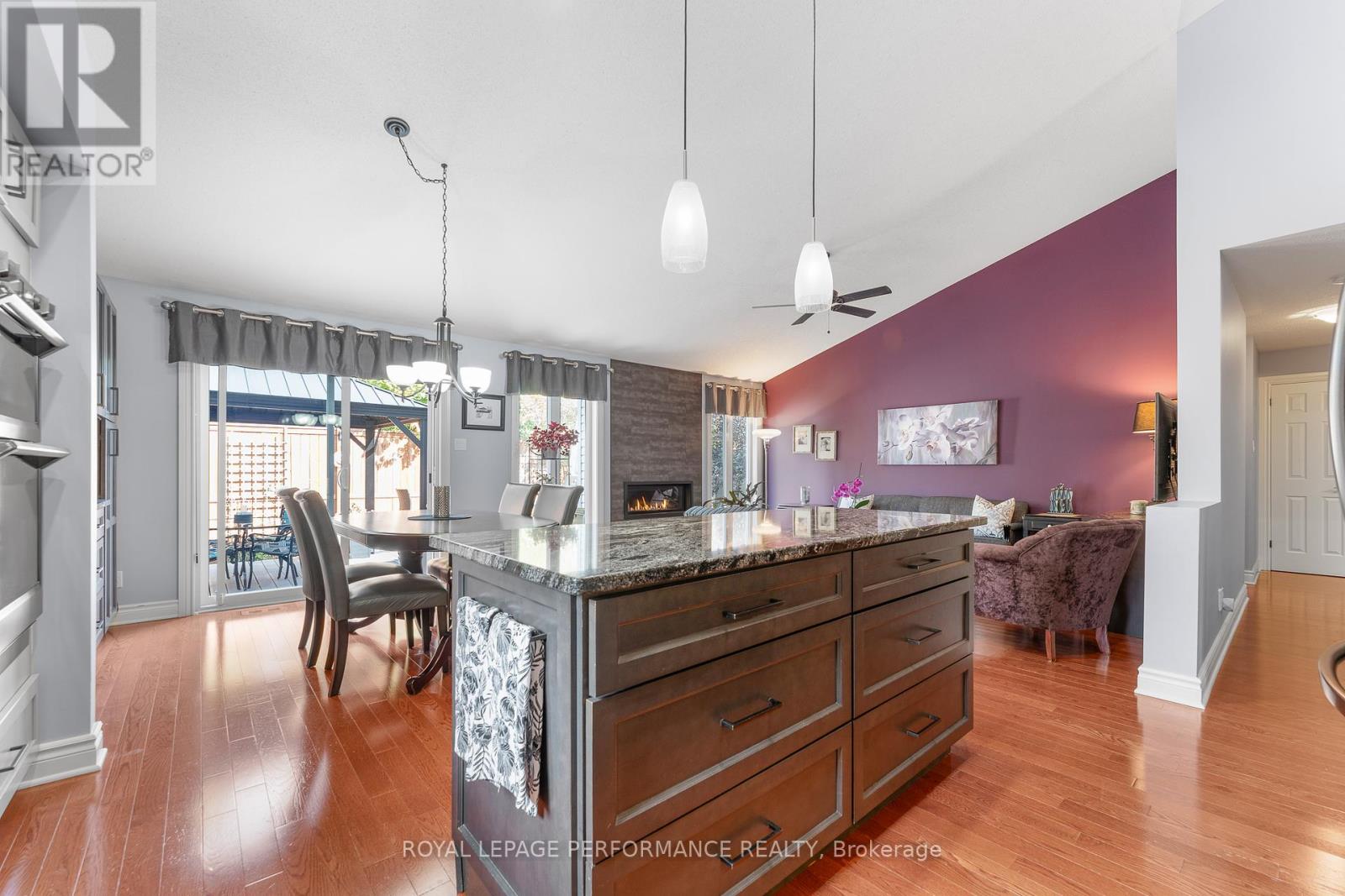 48 Settler's Ridge Way, Ottawa, Ontario  K2J 4V2 - Photo 19 - X12434213