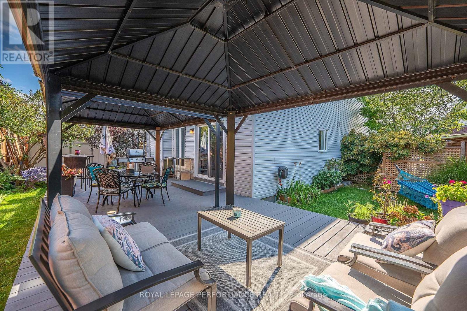 48 Settler's Ridge Way, Ottawa, Ontario  K2J 4V2 - Photo 42 - X12434213