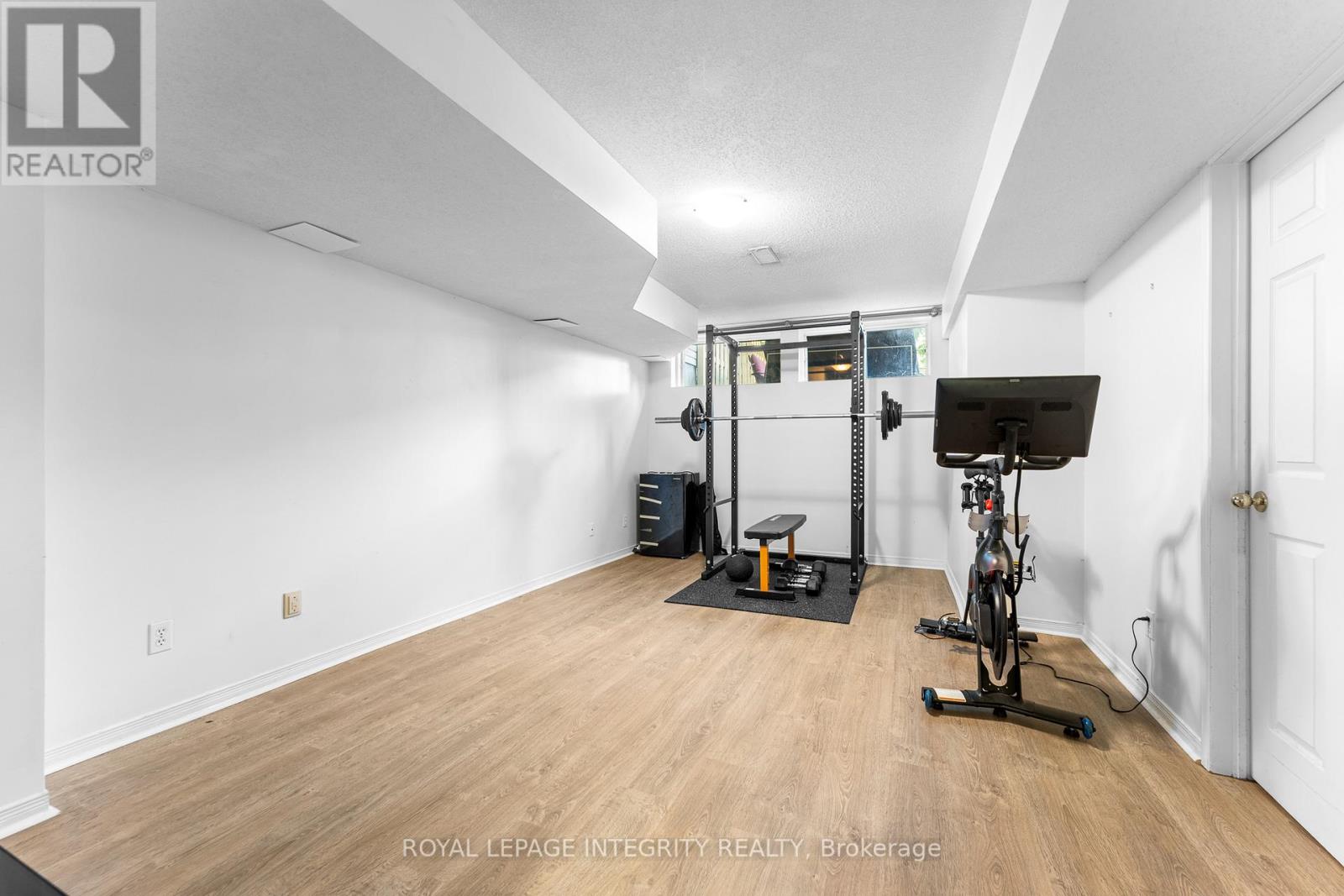 5 Banchory Crescent, Ottawa, Ontario  K2K 2V4 - Photo 26 - X12434292