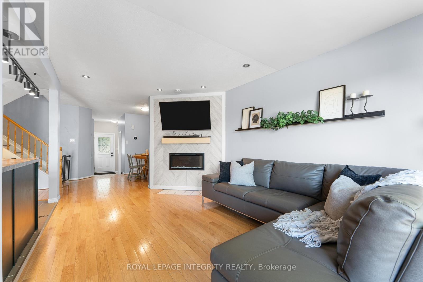5 Banchory Crescent, Ottawa, Ontario  K2K 2V4 - Photo 9 - X12434292