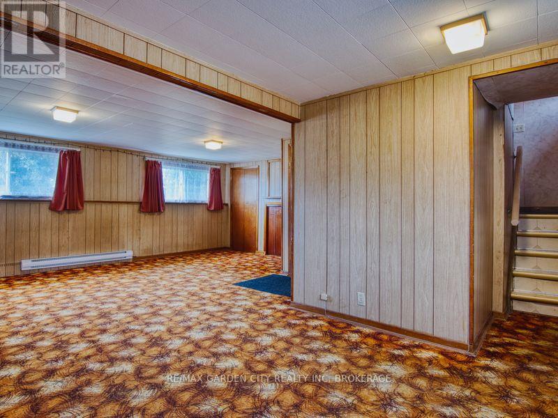 230 Lakeshore Road, St. Catharines (Vine/linwell), Ontario  L2M 1R5 - Photo 25 - X12434258