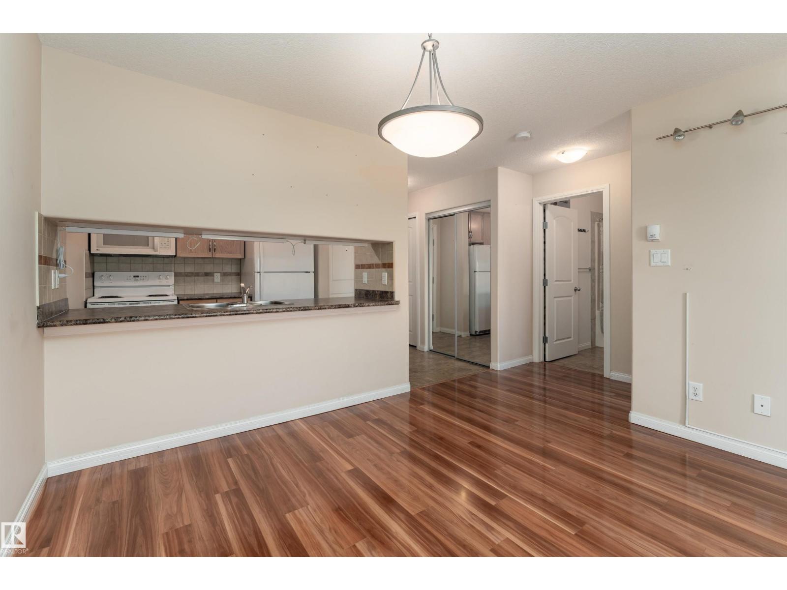 #208 1204 156 St Nw, Edmonton, Alberta  T6R 0R6 - Photo 6 - E4460063