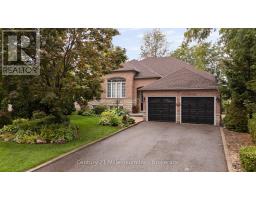 26 REGINA BOULEVARD, Wasaga Beach, Ontario