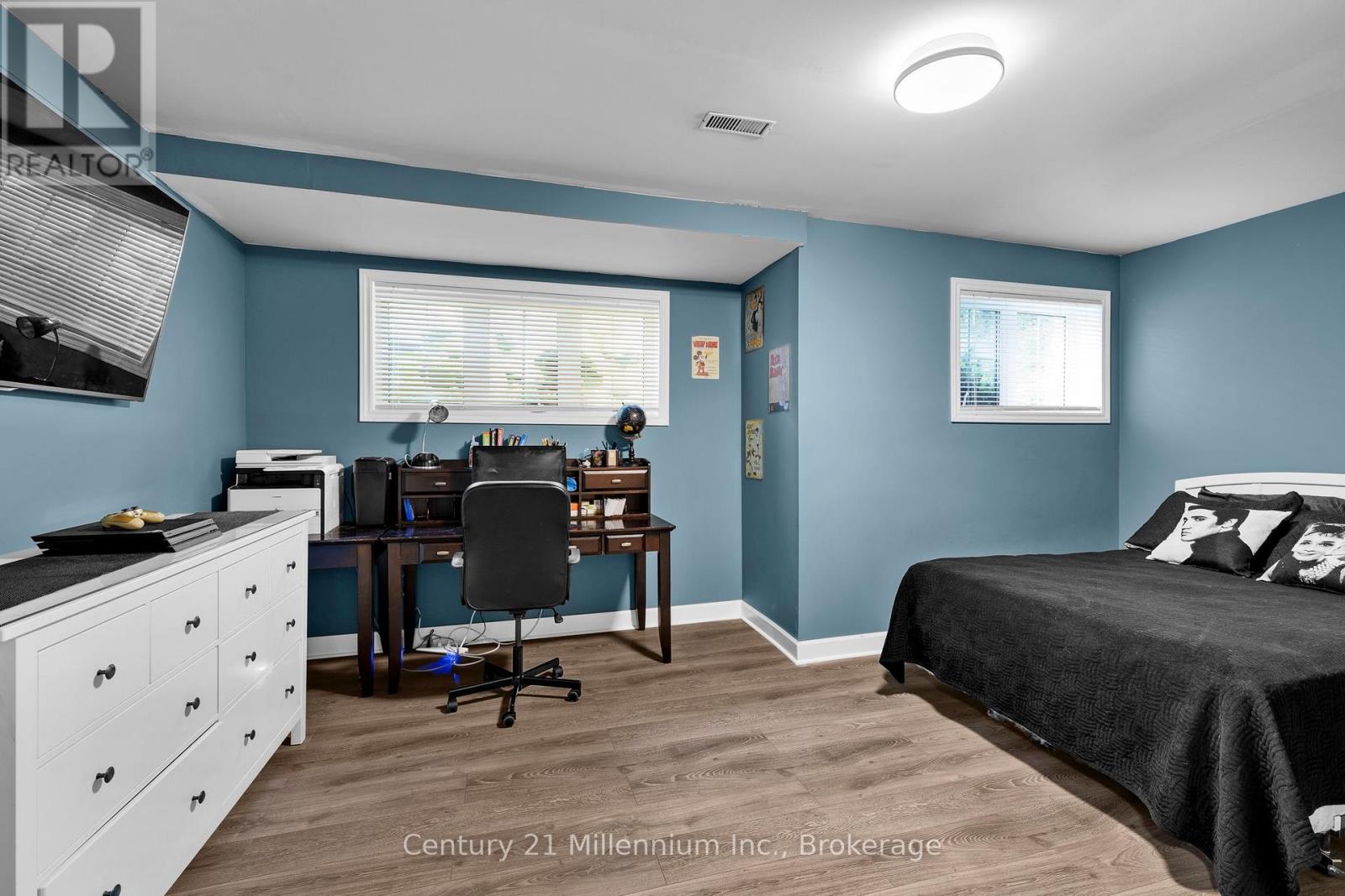 26 Regina Boulevard, Wasaga Beach, Ontario  L9Z 1H7 - Photo 28 - S12434246