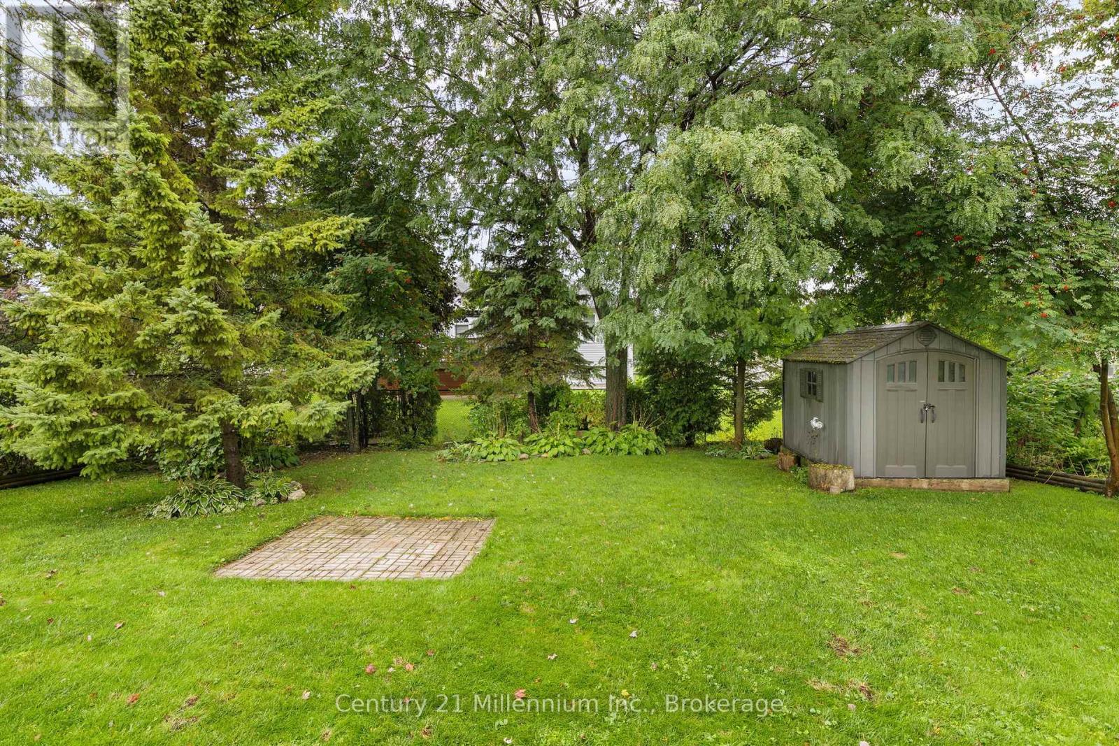 26 Regina Boulevard, Wasaga Beach, Ontario  L9Z 1H7 - Photo 38 - S12434246