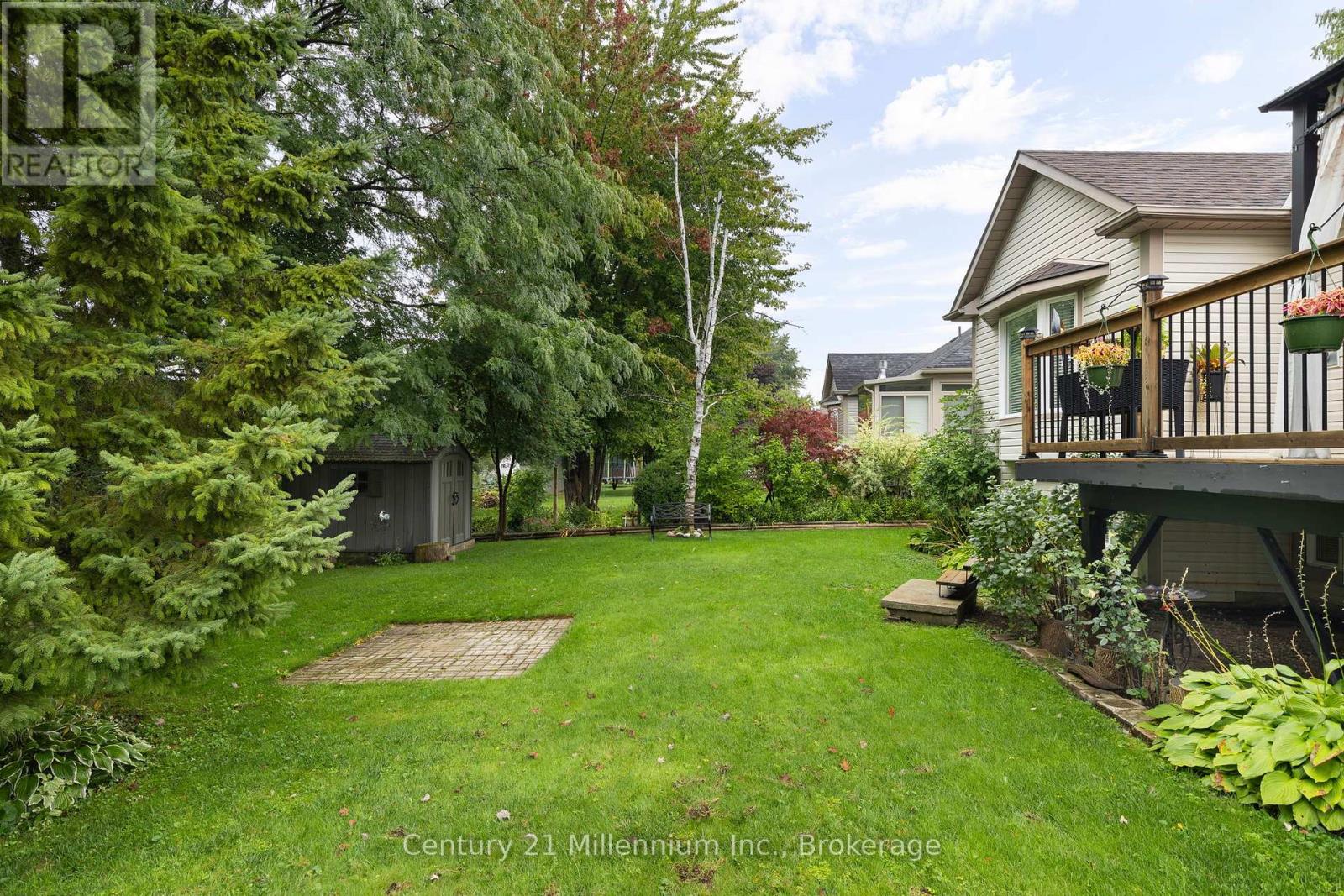 26 Regina Boulevard, Wasaga Beach, Ontario  L9Z 1H7 - Photo 39 - S12434246