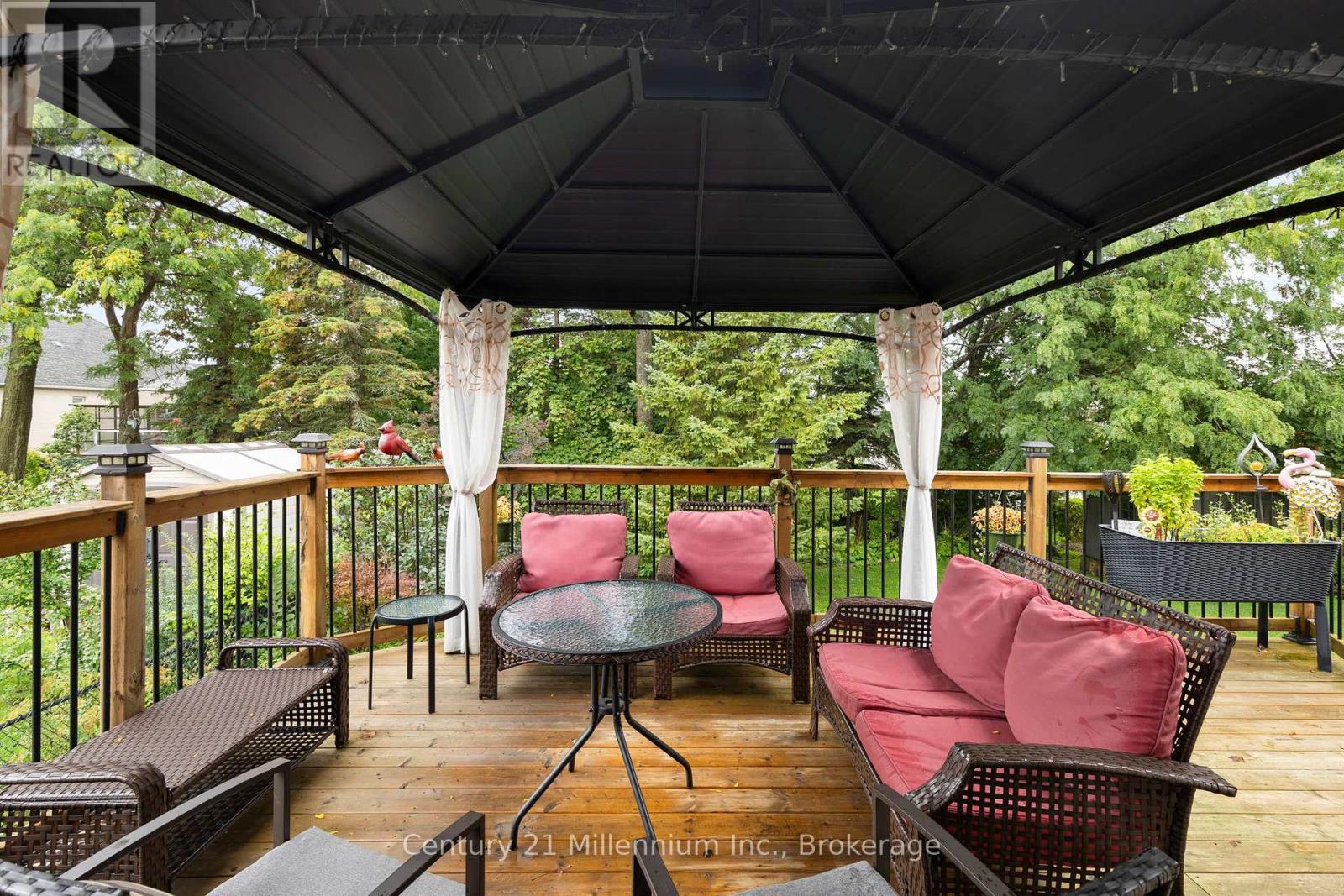 26 Regina Boulevard, Wasaga Beach, Ontario  L9Z 1H7 - Photo 36 - S12434246