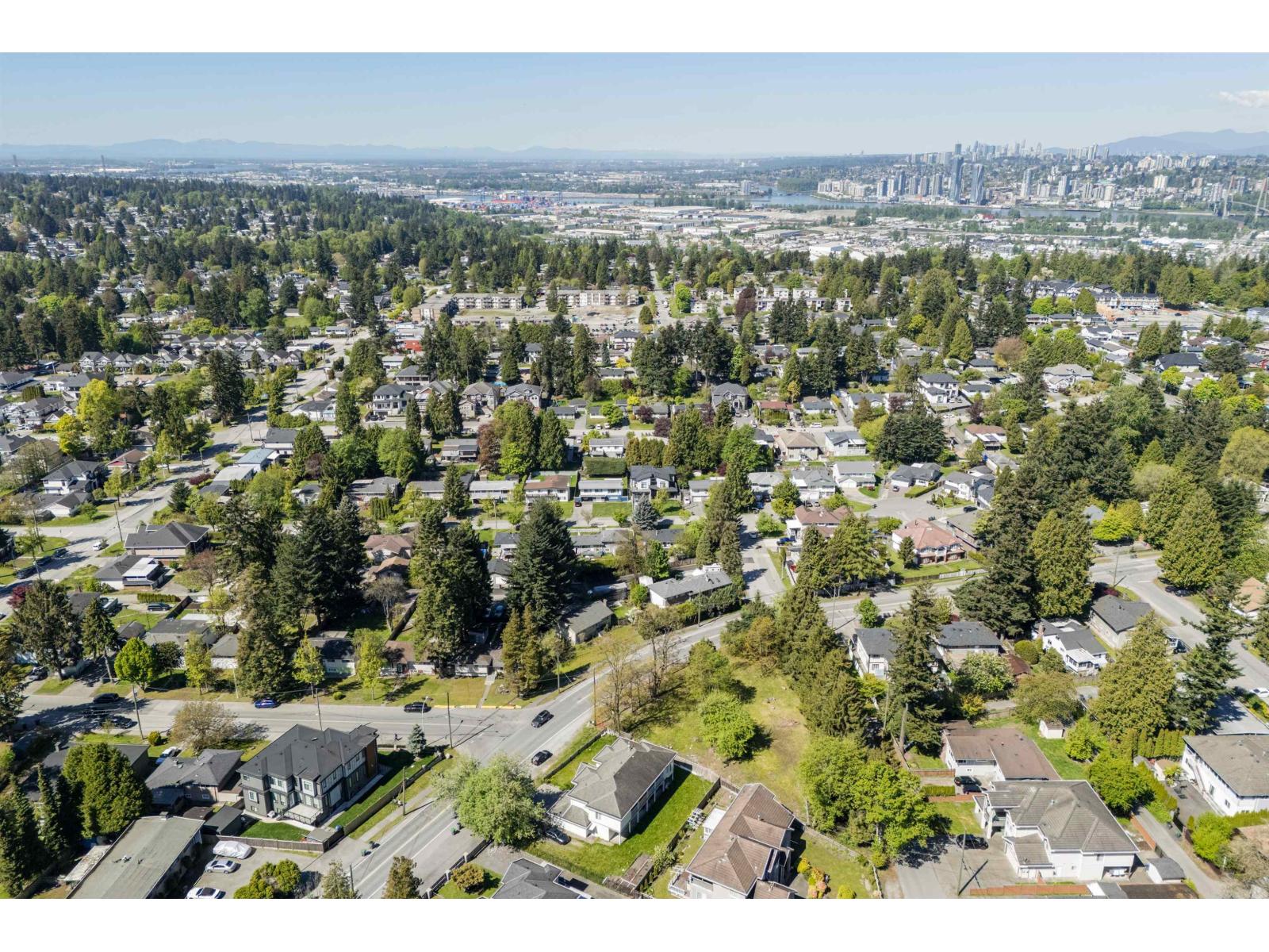 13003 Old Yale Road, Surrey, British Columbia  V3T 3C3 - Photo 7 - R3053607