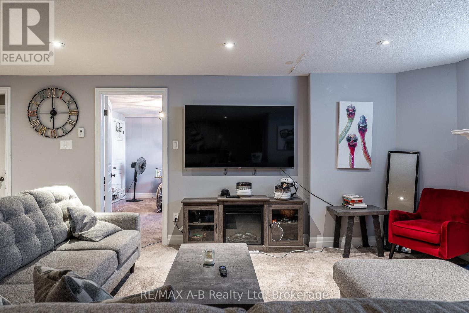 77 Millson Crescent, St. Marys, Ontario  N4X 1A0 - Photo 35 - X12434281
