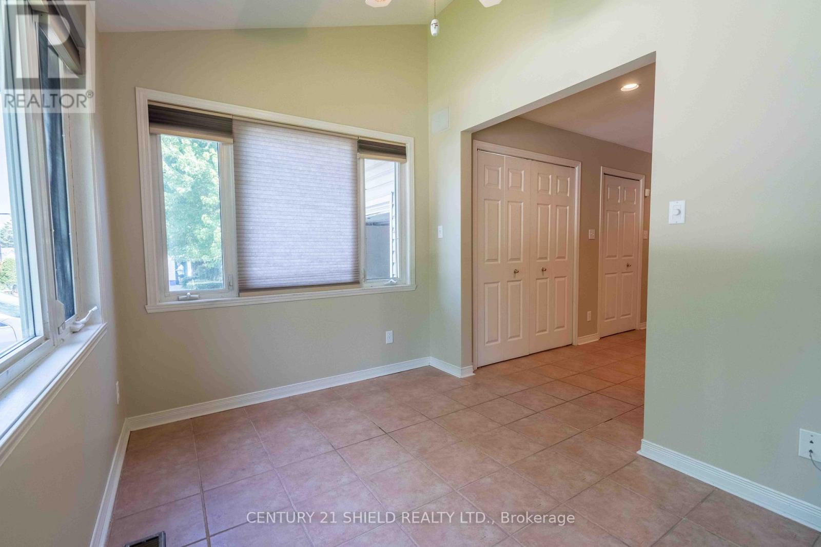 315 Eleventh Street E, Cornwall, Ontario  K6H 2Y6 - Photo 16 - X12434229