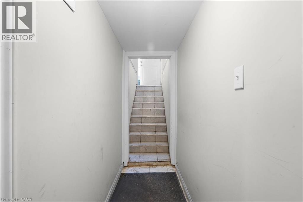 770 Barton Street E, Hamilton, Ontario  L8L 3B1 - Photo 27 - 40774718