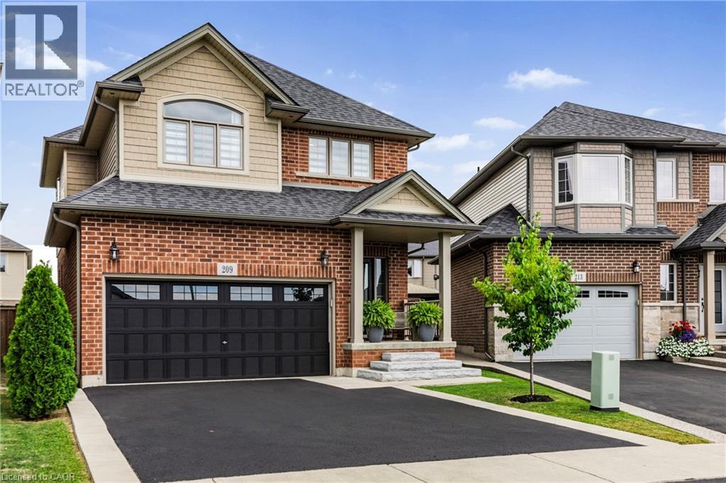 209 ECHOVALLEY Drive, Stoney Creek, Ontario