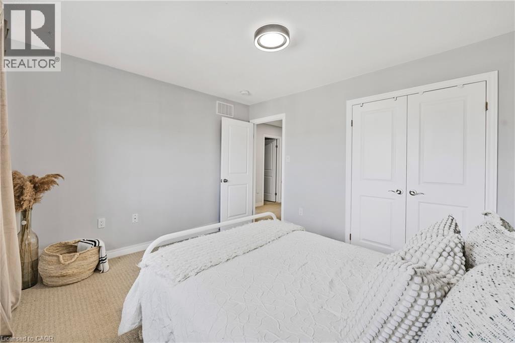209 Echovalley Drive, Stoney Creek, Ontario  L8J 0H1 - Photo 26 - 40774692