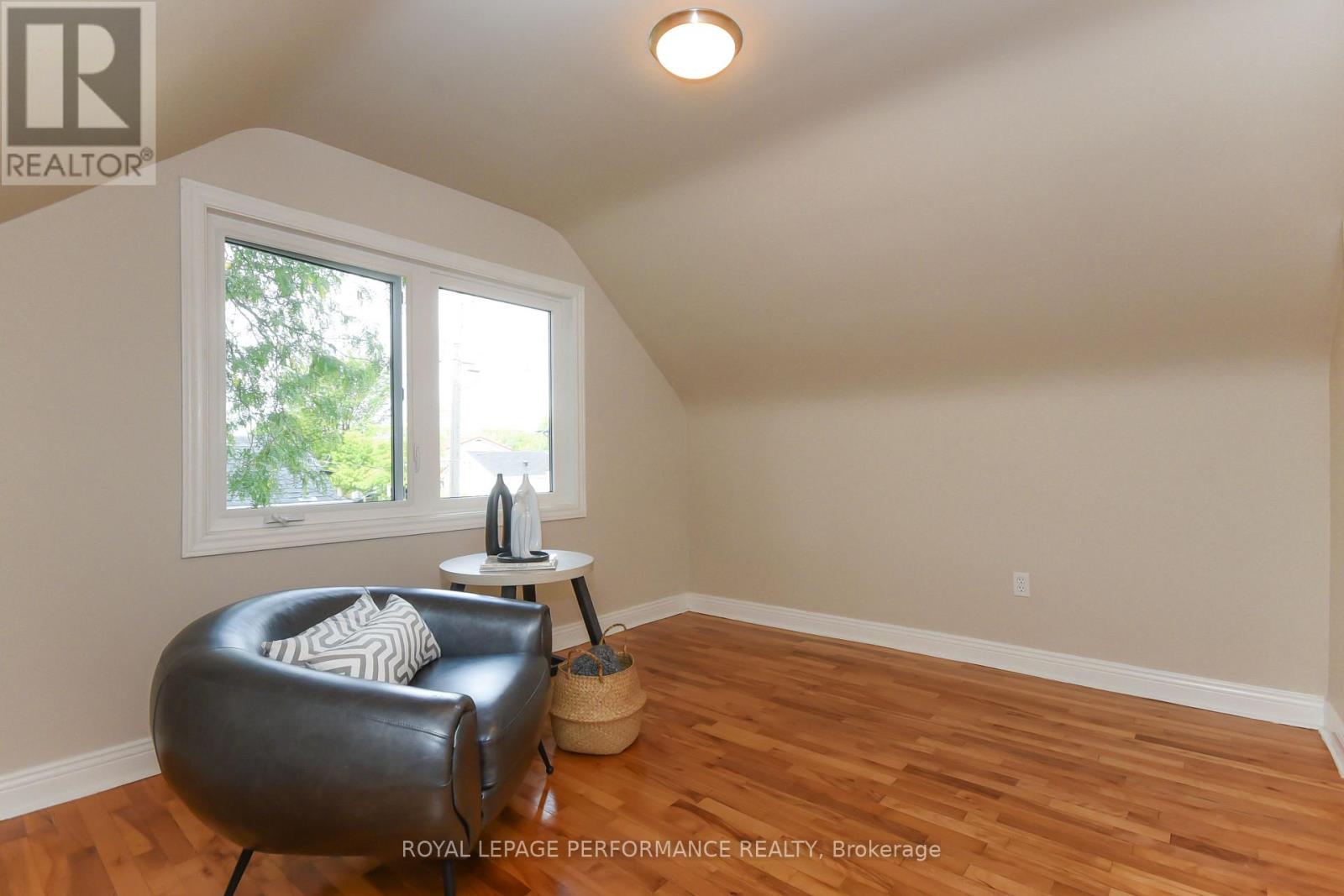 274 Queen Mary Street, Ottawa, Ontario  K1K 1X2 - Photo 24 - X12434280