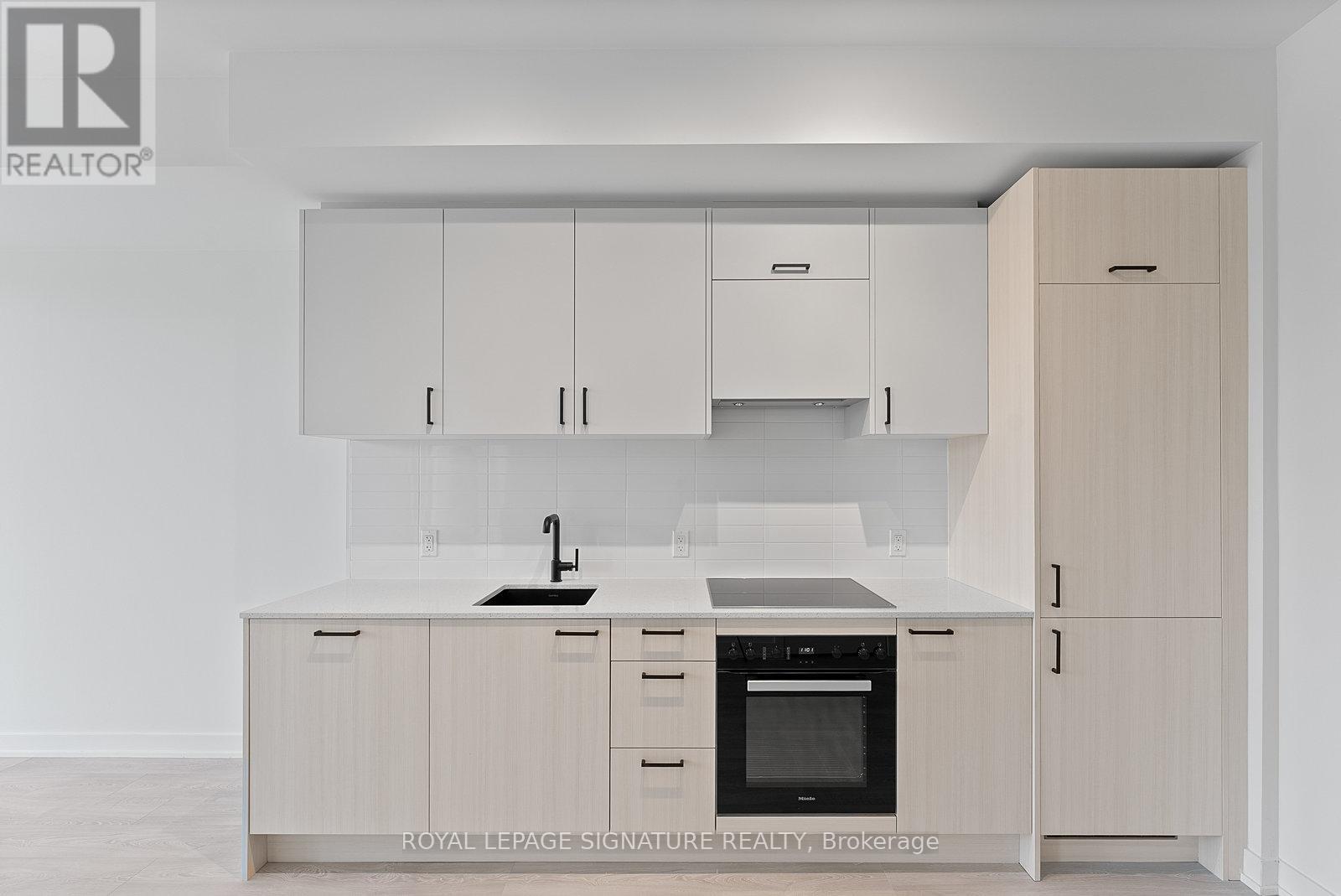 311 - 1 Kyle Lowry Road, Toronto, Ontario  M3C 0S6 - Photo 10 - C12434081