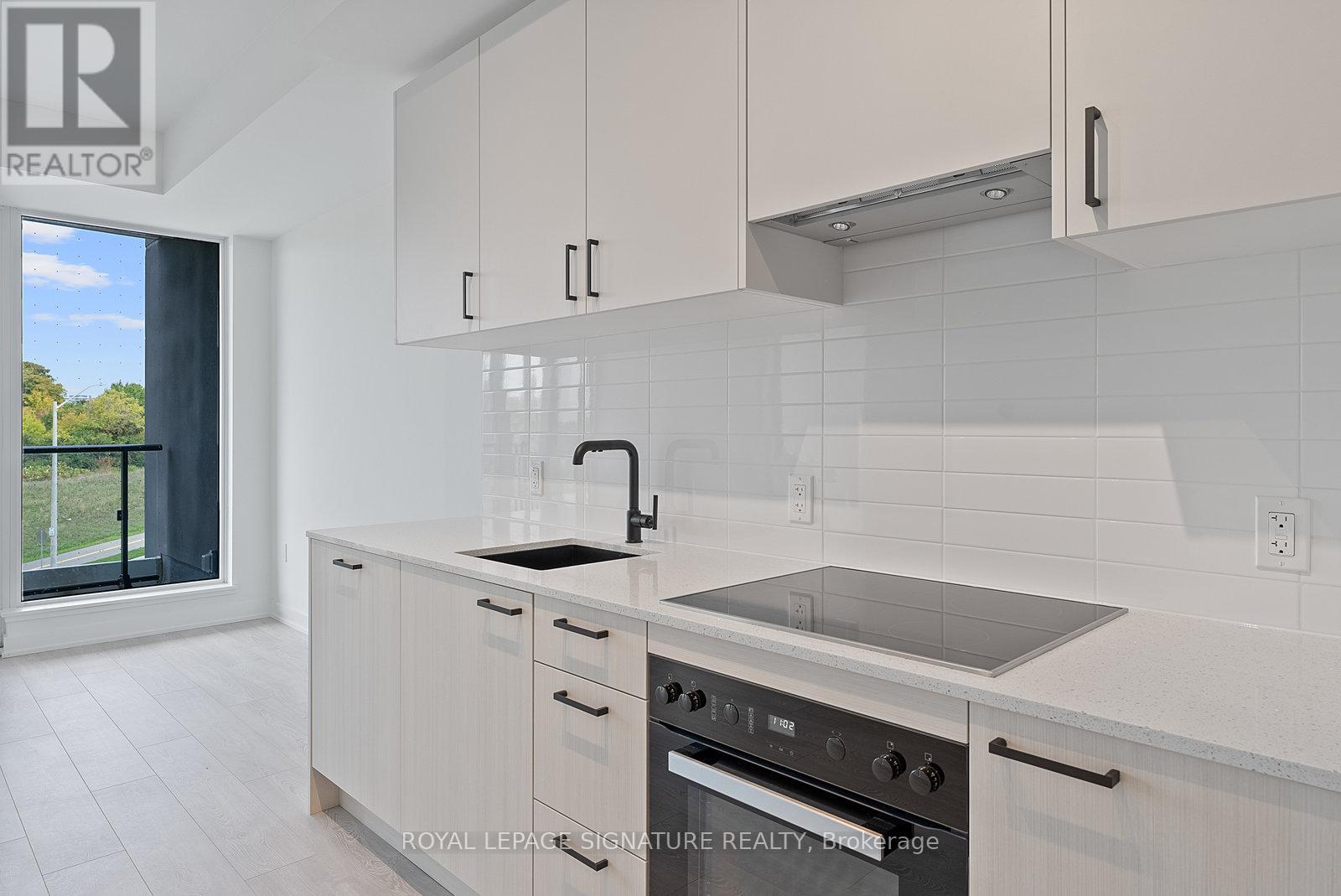 311 - 1 Kyle Lowry Road, Toronto, Ontario  M3C 0S6 - Photo 15 - C12434081