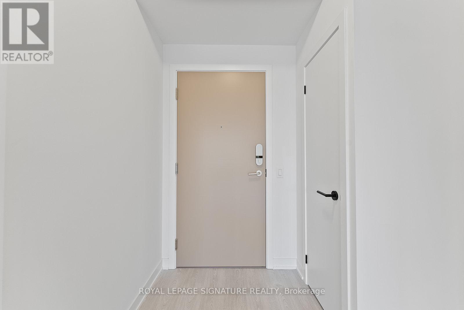 311 - 1 Kyle Lowry Road, Toronto, Ontario  M3C 0S6 - Photo 3 - C12434081