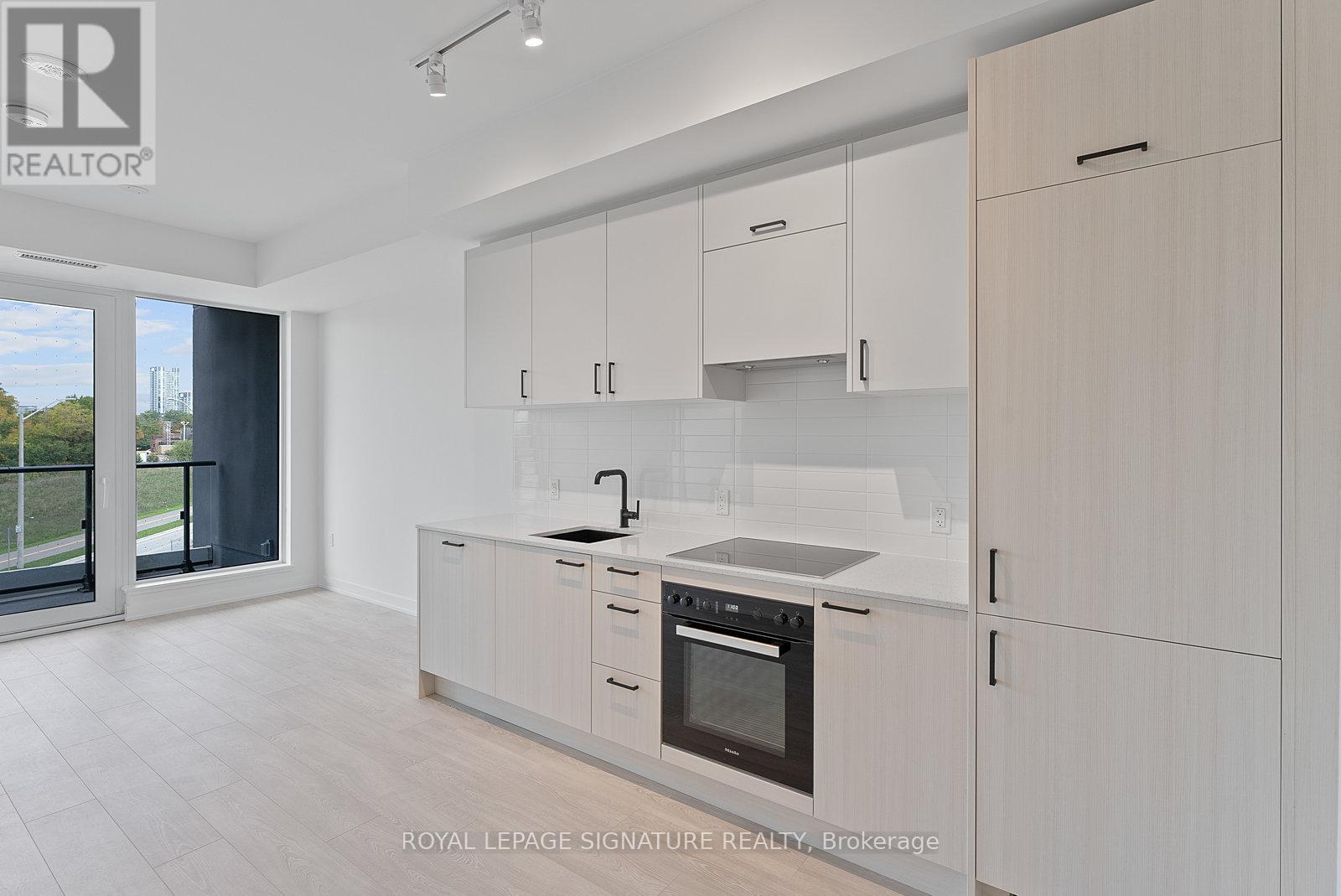 311 - 1 Kyle Lowry Road, Toronto, Ontario  M3C 0S6 - Photo 9 - C12434081