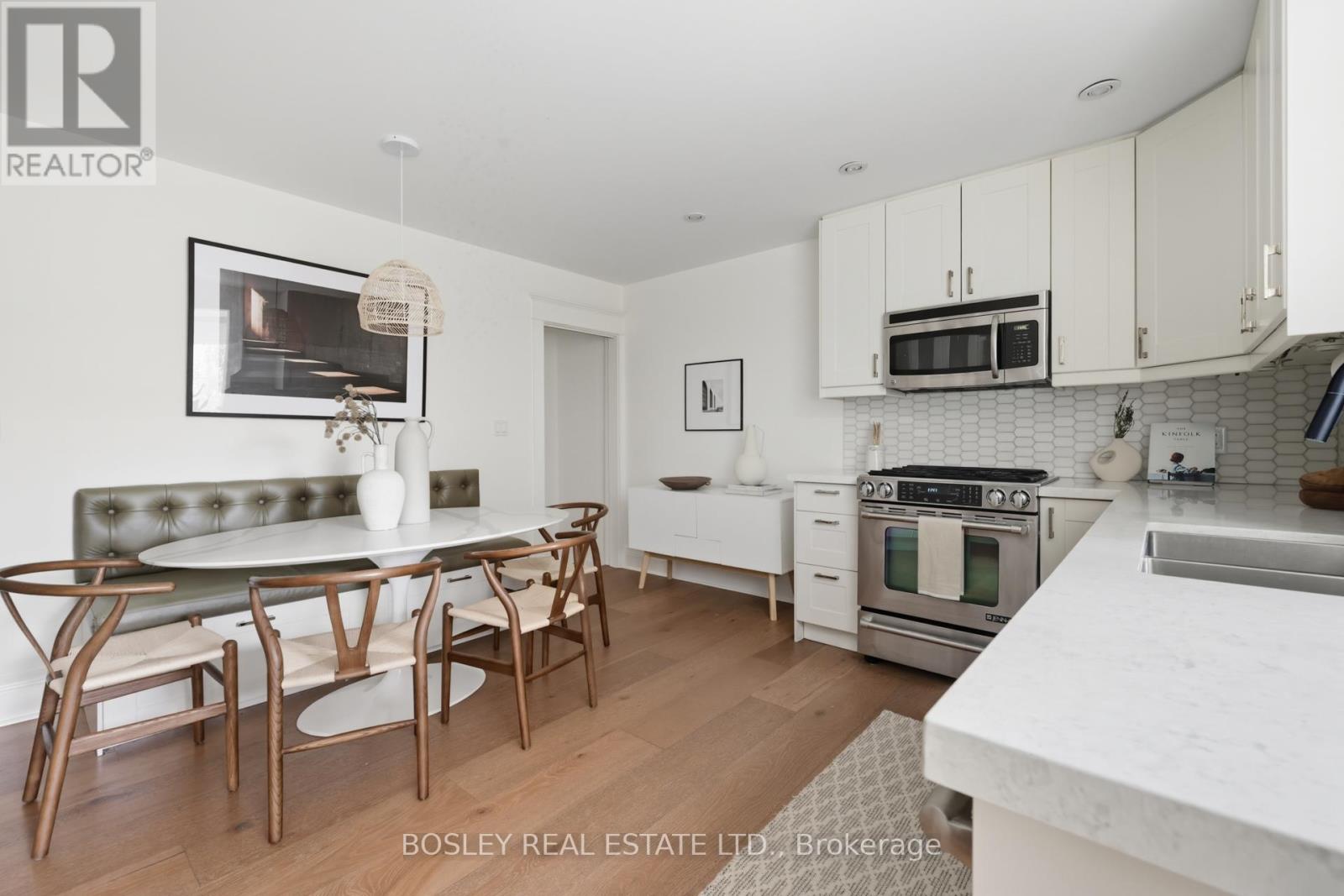 90 Withrow Avenue, Toronto, Ontario  M4K 1C9 - Photo 8 - E12434061