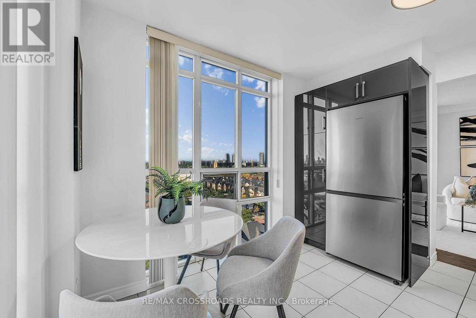 1307 - 8 Mondeo Drive, Toronto, Ontario  M1P 5C7 - Photo 16 - E12434068