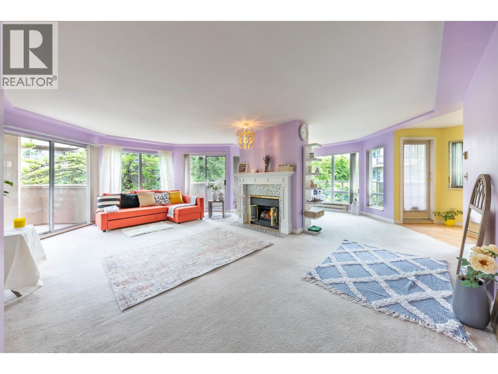 260 8611 ACKROYD ROAD, Richmond, British Columbia