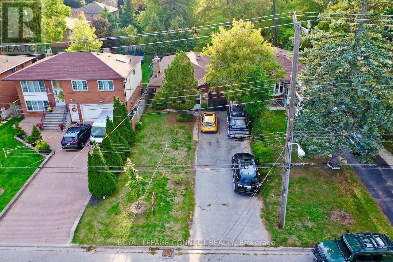 362 MORRISH ROAD, Toronto, Ontario