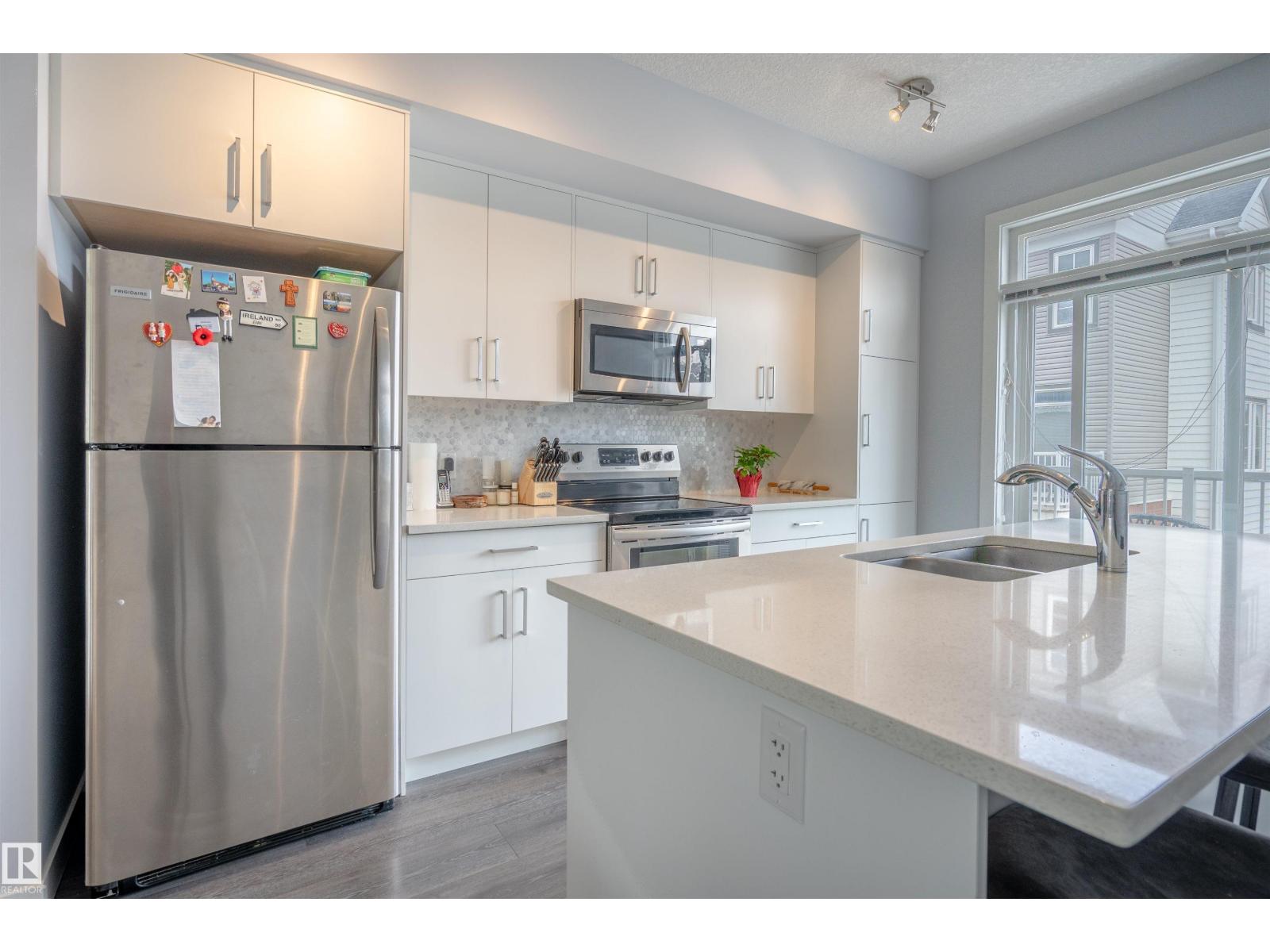 1085 Gault Bv Nw, Edmonton, Alberta  T5E 6W3 - Photo 6 - E4460064