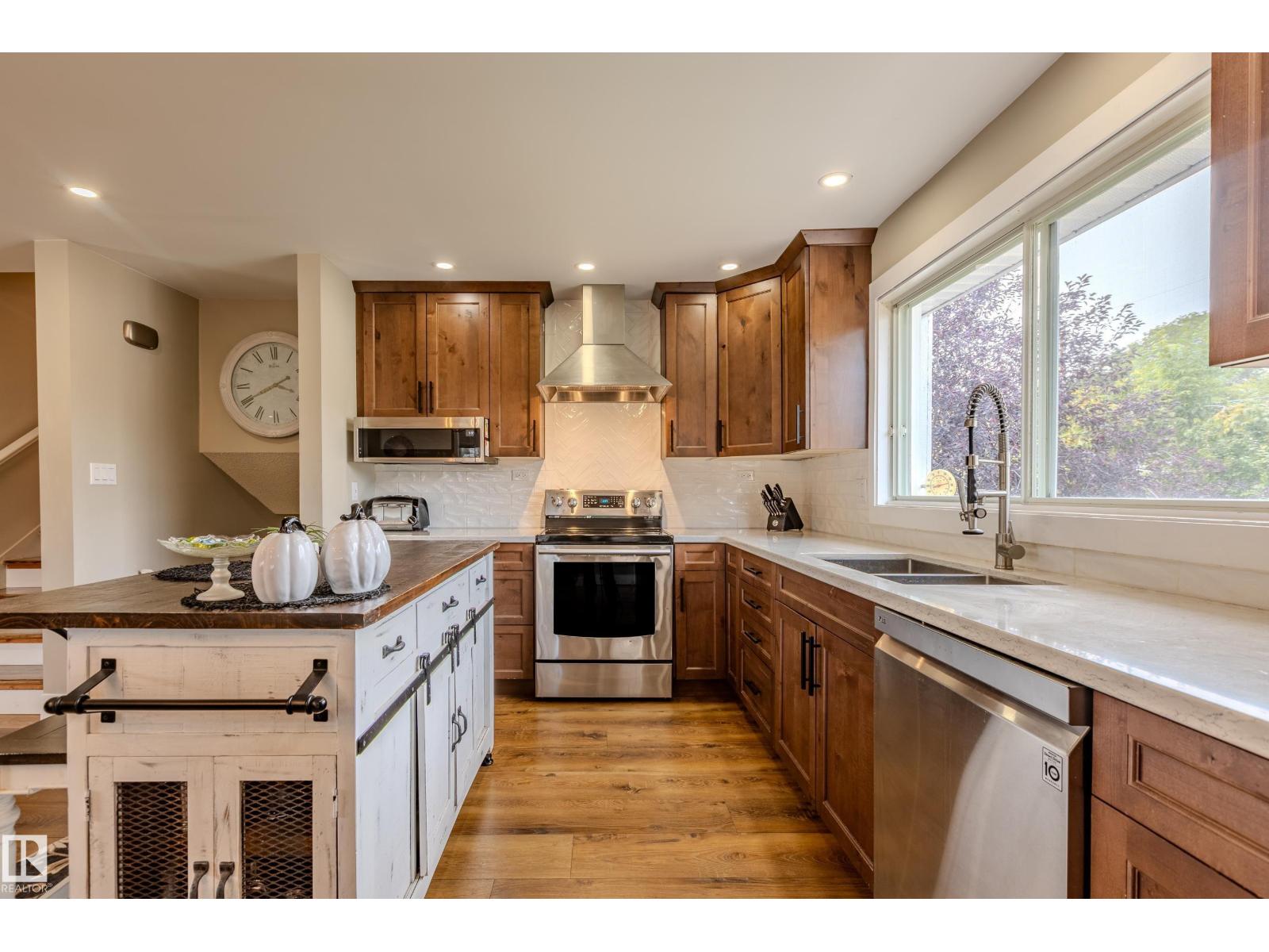 10114 102 Av, Morinville, Alberta  T8R 1A7 - Photo 14 - E4460065