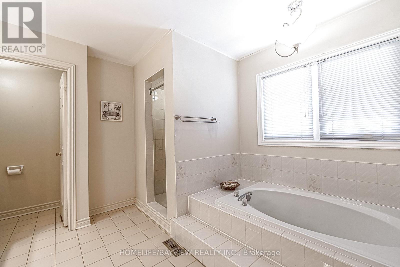 11 Cantex Court, Richmond Hill, Ontario  L4S 1B1 - Photo 32 - N12434057