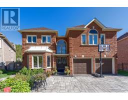 11 CANTEX COURT, Richmond Hill, Ontario