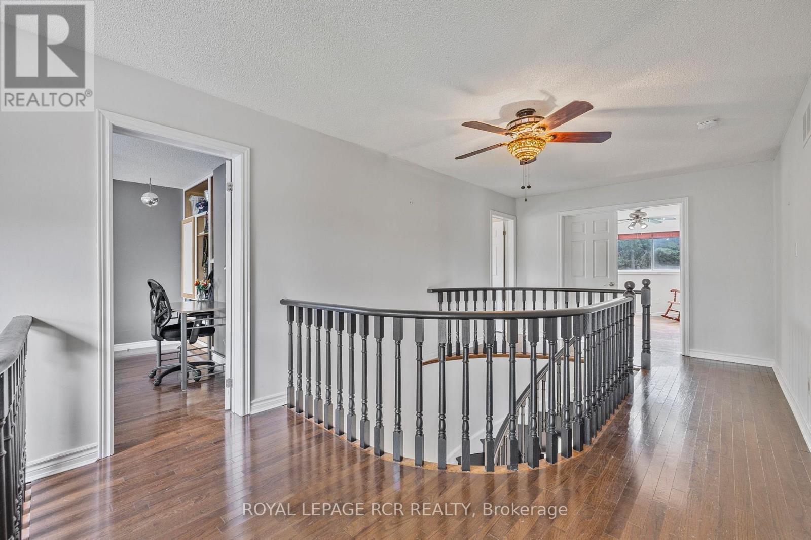 11 Litner Crescent, Georgina, Ontario  L4P 3V1 - Photo 17 - N12434066