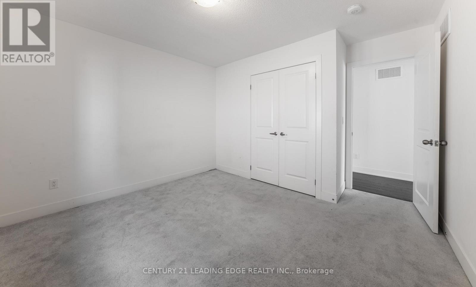 77 Kentledge Avenue, East Gwillimbury, Ontario  L9N 0V9 - Photo 24 - N12434073