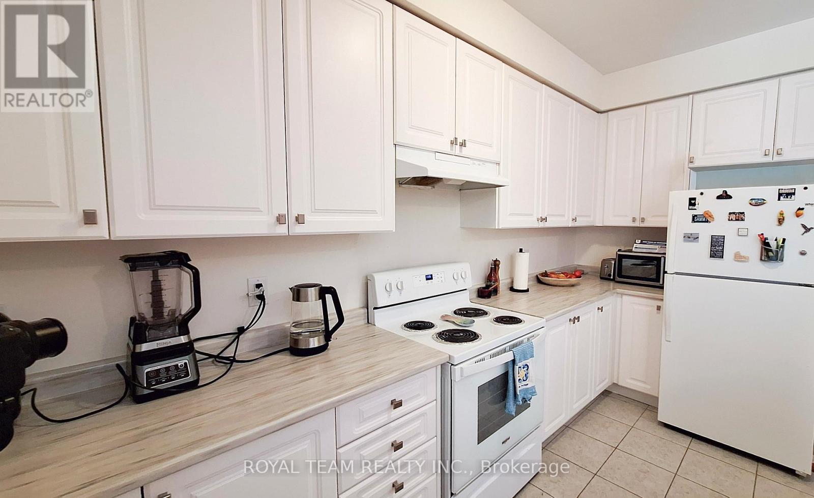 124 Bravo Lane, Newmarket, Ontario  L3X 0L2 - Photo 16 - N12434098