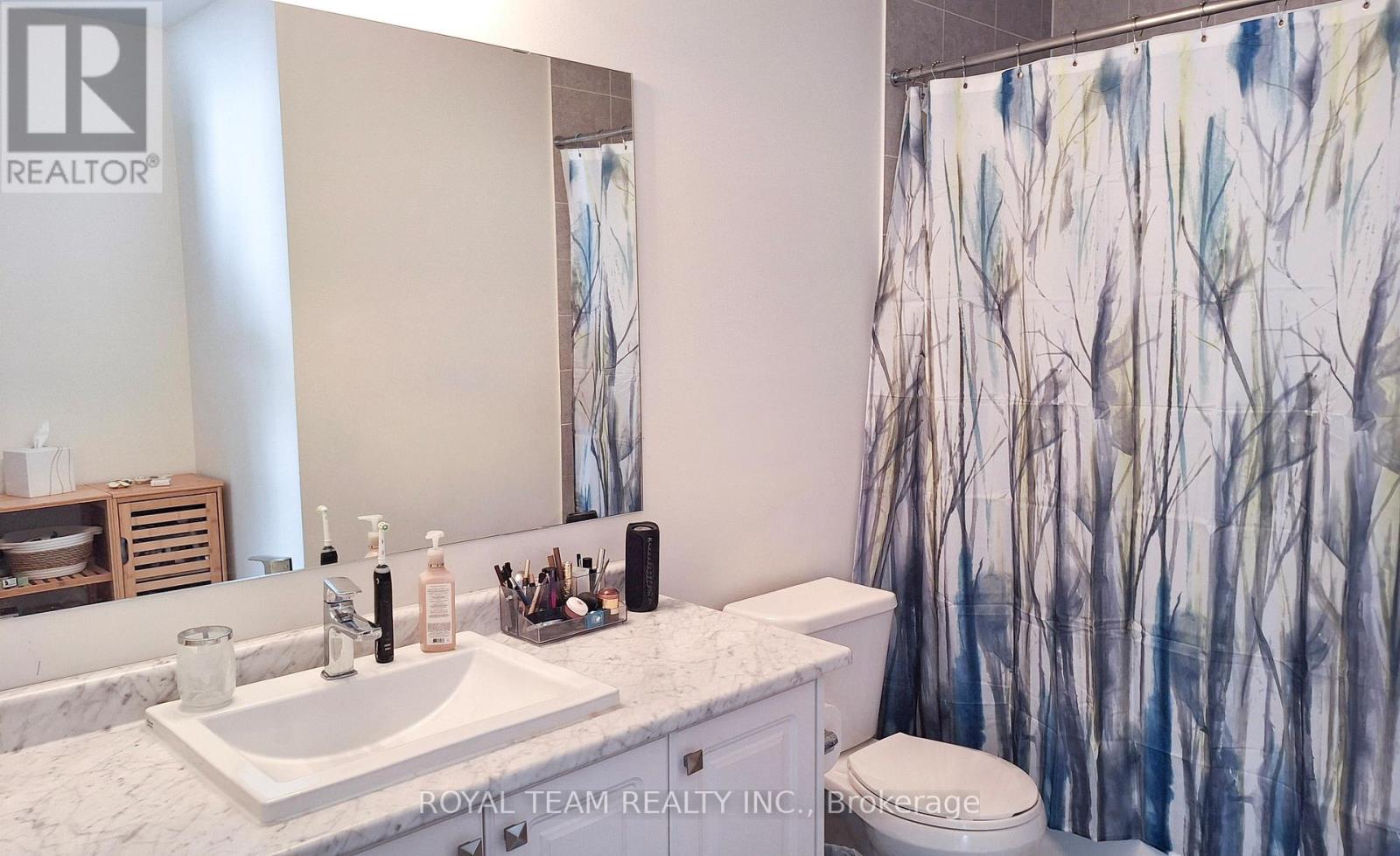 124 Bravo Lane, Newmarket, Ontario  L3X 0L2 - Photo 28 - N12434098