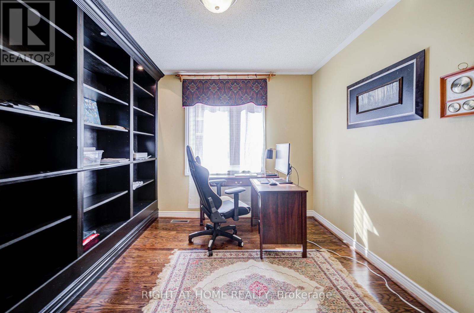 128 Carlyle Crescent, Aurora, Ontario  L4G 6P7 - Photo 26 - N12434128
