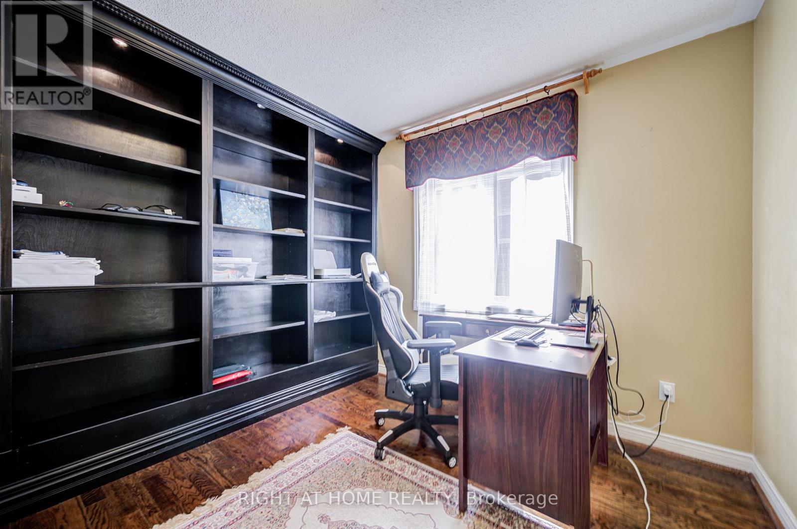 128 Carlyle Crescent, Aurora, Ontario  L4G 6P7 - Photo 27 - N12434128