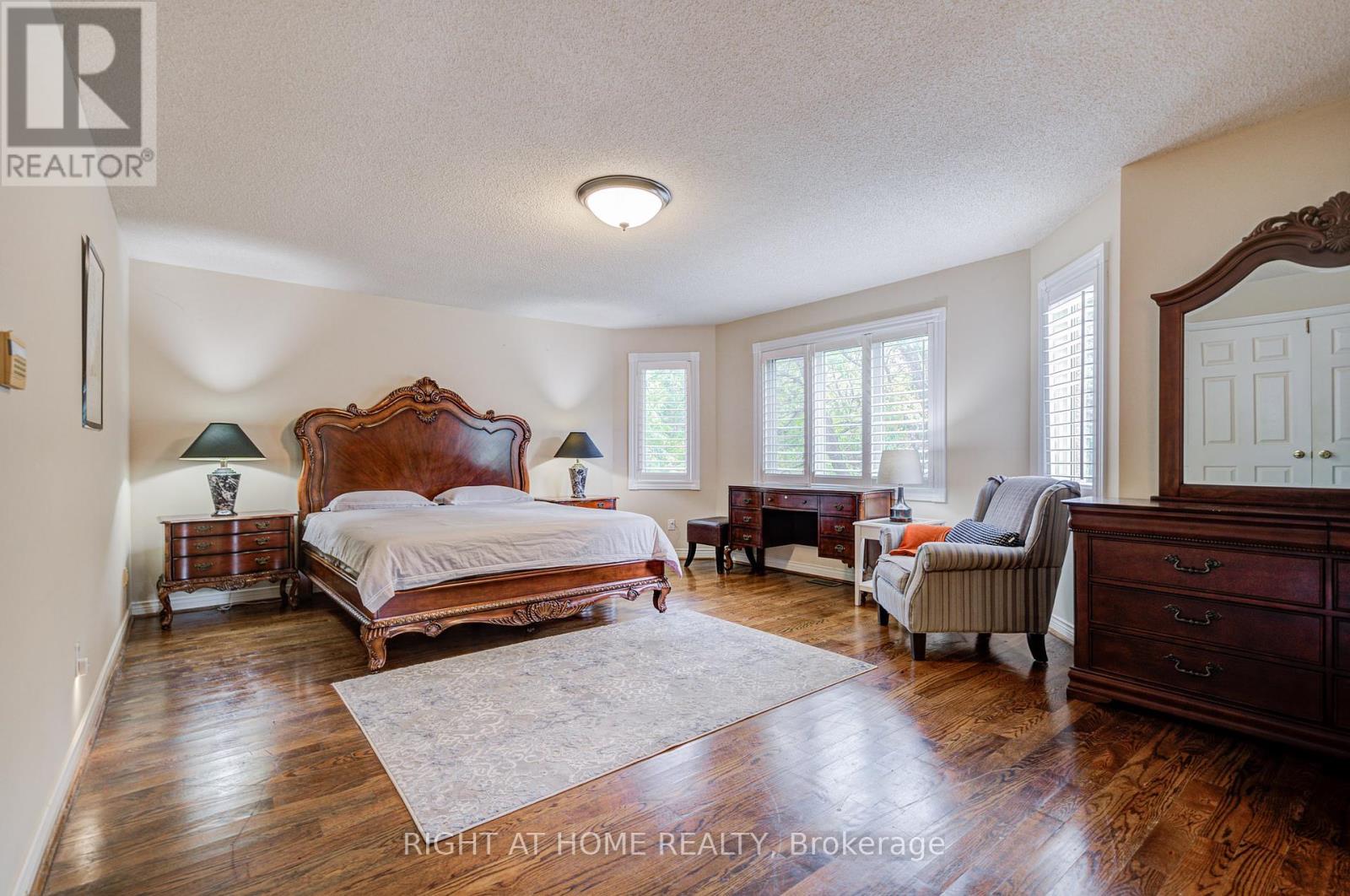 128 Carlyle Crescent, Aurora, Ontario  L4G 6P7 - Photo 31 - N12434128