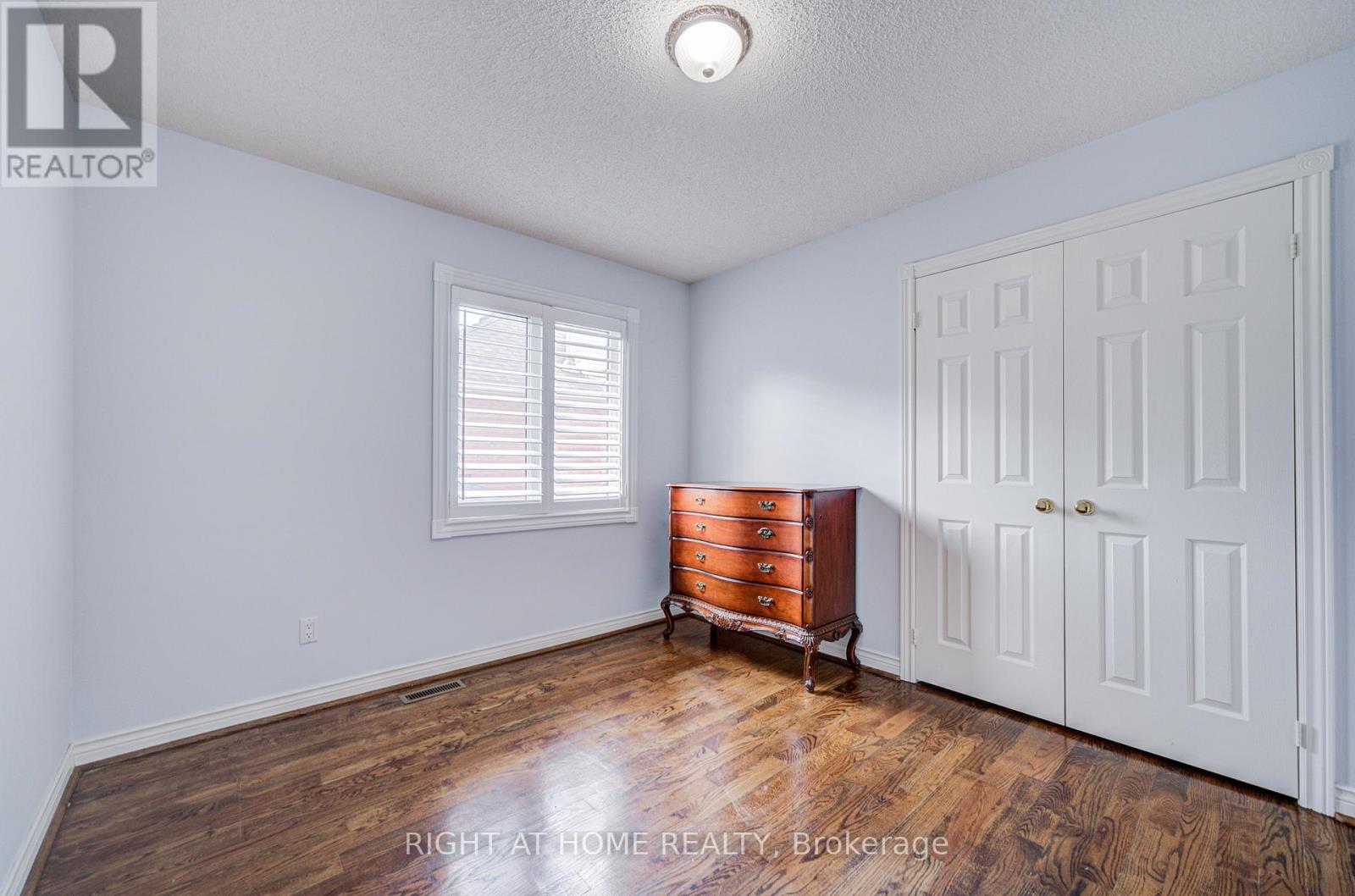 128 Carlyle Crescent, Aurora, Ontario  L4G 6P7 - Photo 39 - N12434128